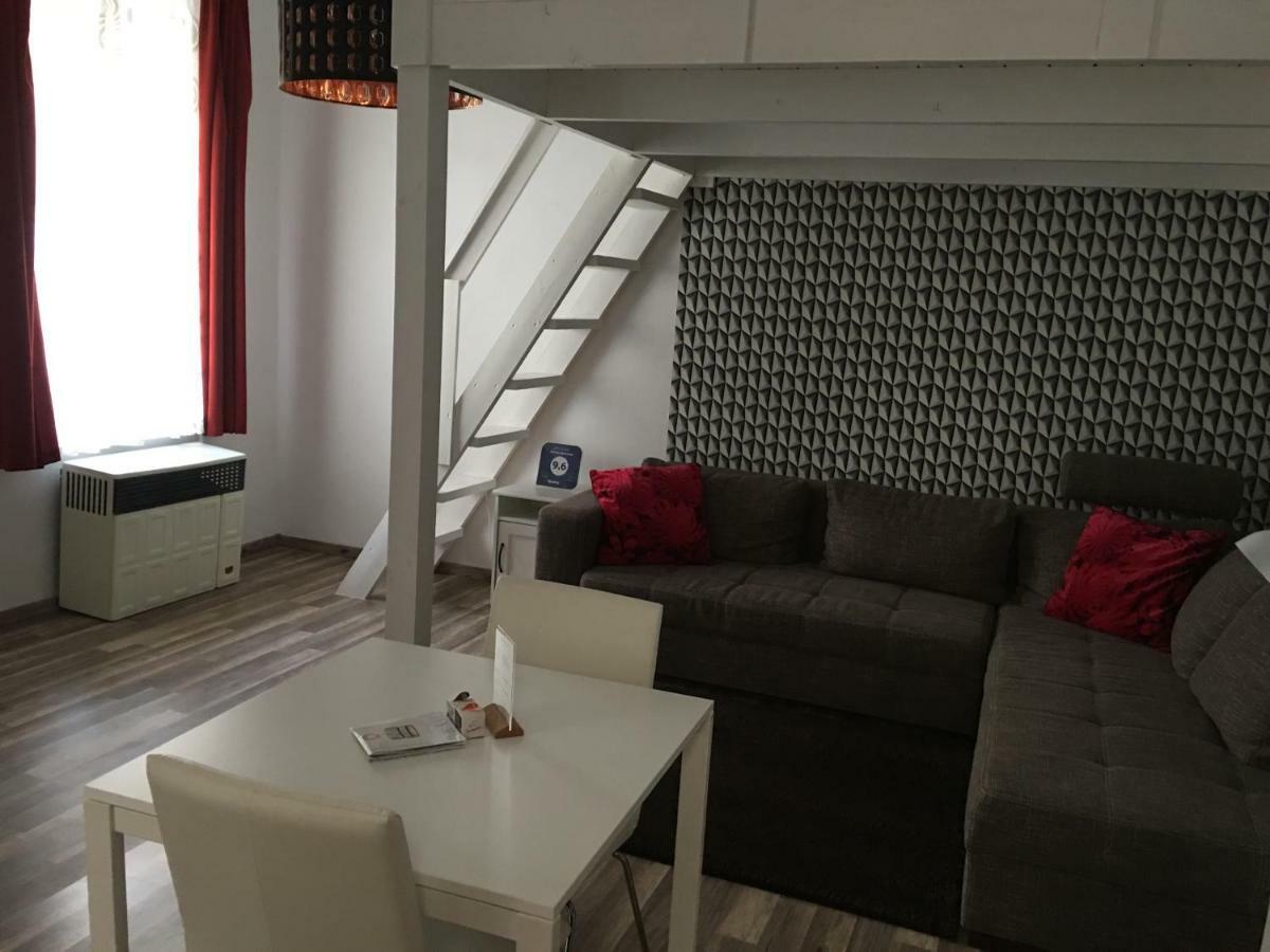 Kalman Apartman Budapest Extérieur photo